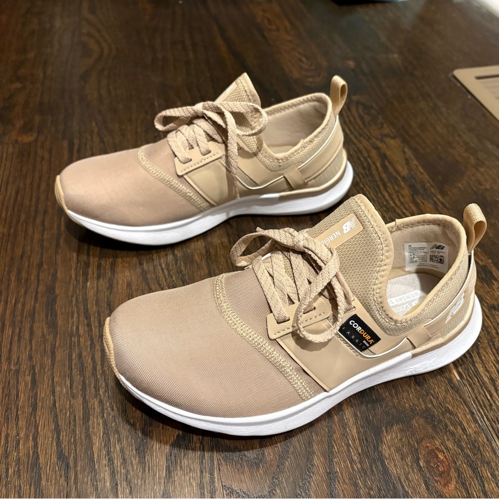 New Balance Nergize Shoes, Like New - neutral / khaki / tan, size 6.5